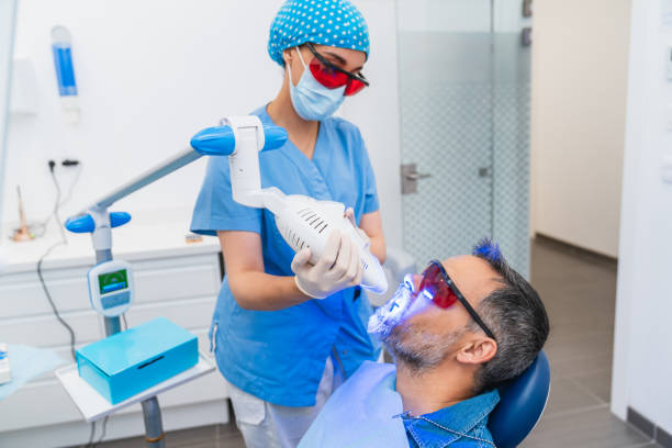 Best Walk-In Emergency Dental Services in Devine, TX